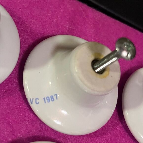 Lillian Vernon LVC 1987 Vintage Rubber Duck Porcelain Drawer Pulls 12 - Picture 11 of 12